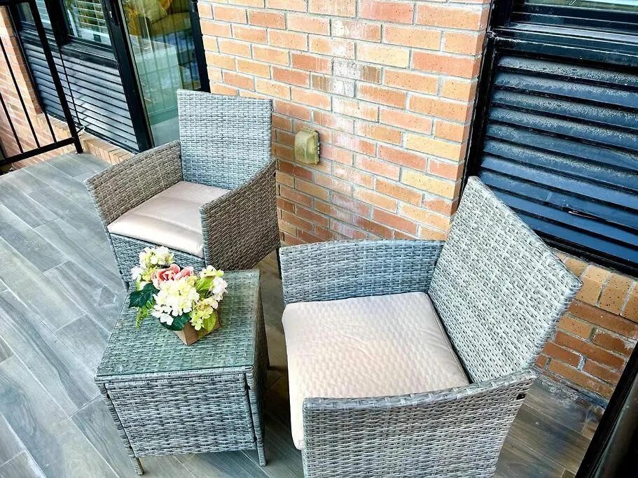 Cozy Modern Brooklyn Apartment W/ Balcony New York 0*,  Stati Uniti